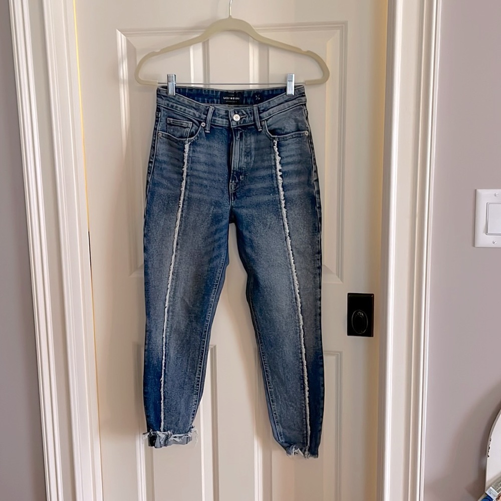 Medium wash